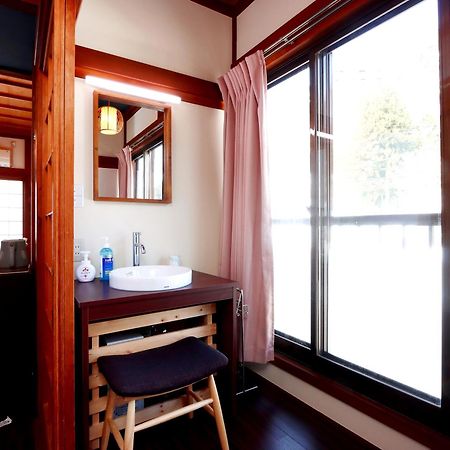 富山県 よしのや旅館 Nanto Zewnętrze zdjęcie