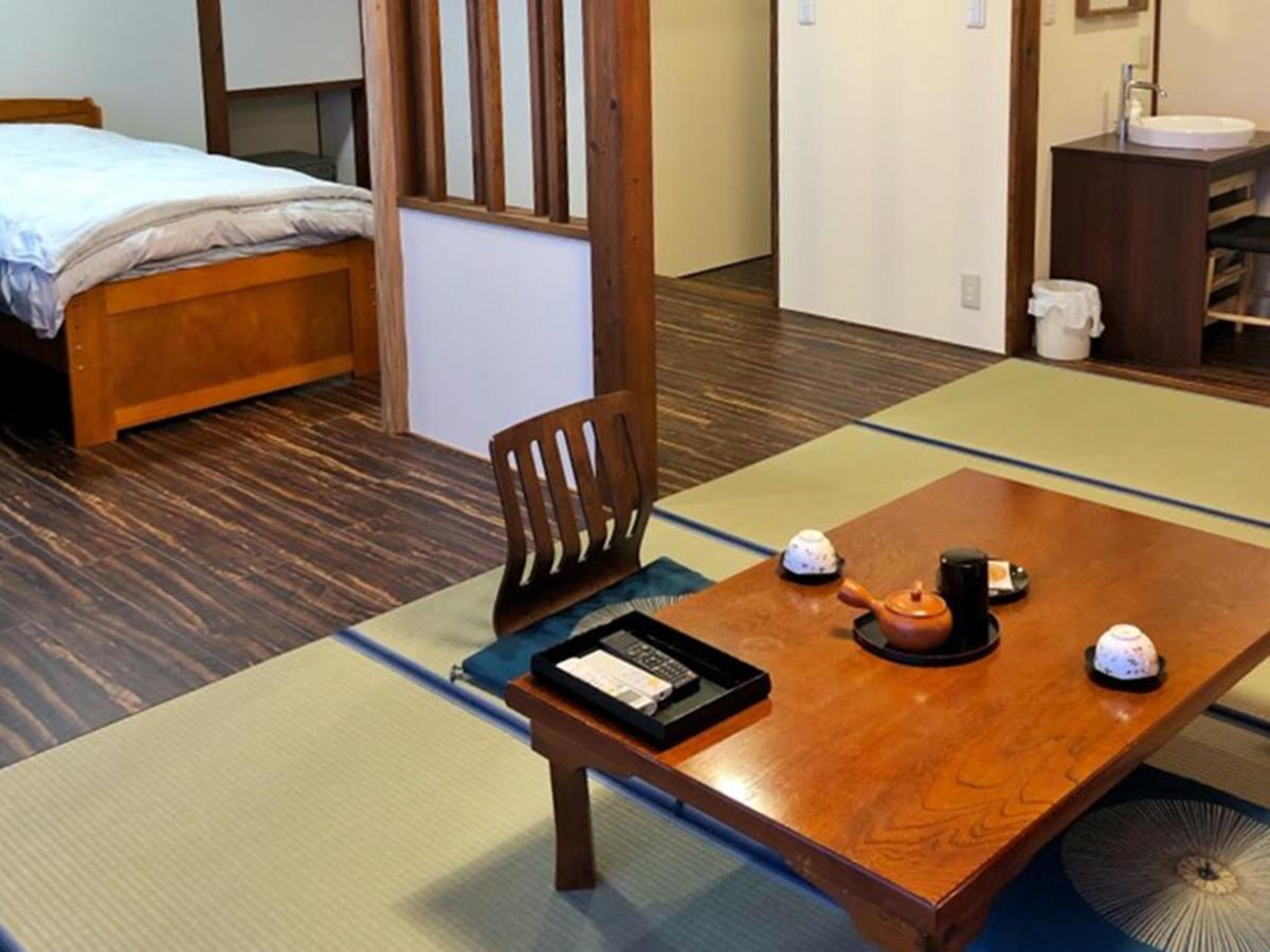 富山県 よしのや旅館 Nanto Zewnętrze zdjęcie