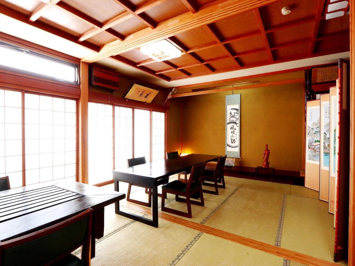 富山県 よしのや旅館 Nanto Zewnętrze zdjęcie