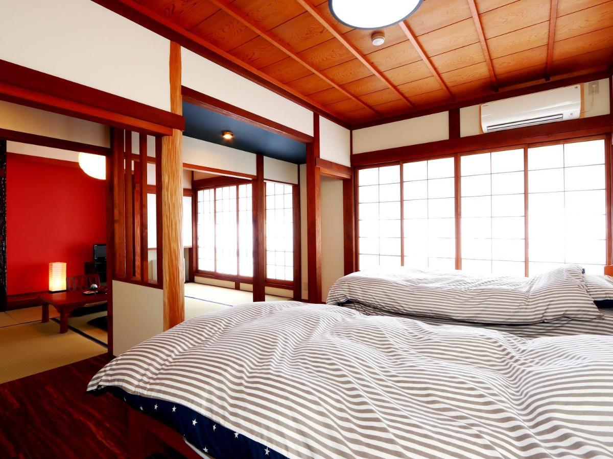 富山県 よしのや旅館 Nanto Zewnętrze zdjęcie